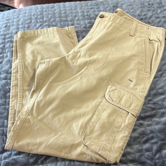 NWOT OutdoorLife Men’s Cargo Pants - Picture 1 of 7